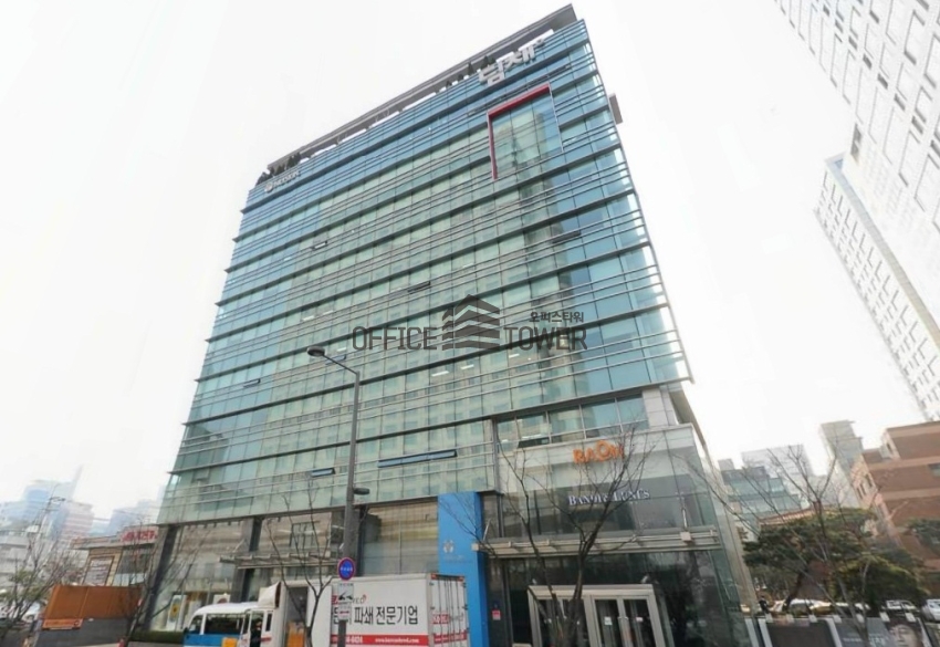 레베쌍트빌딩 