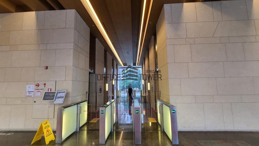 AIA 타워  내부사진