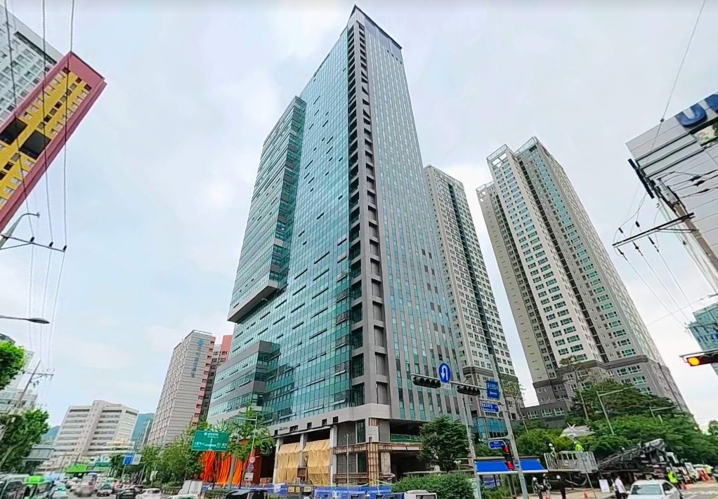 더프라임 타워 (용산) 외관