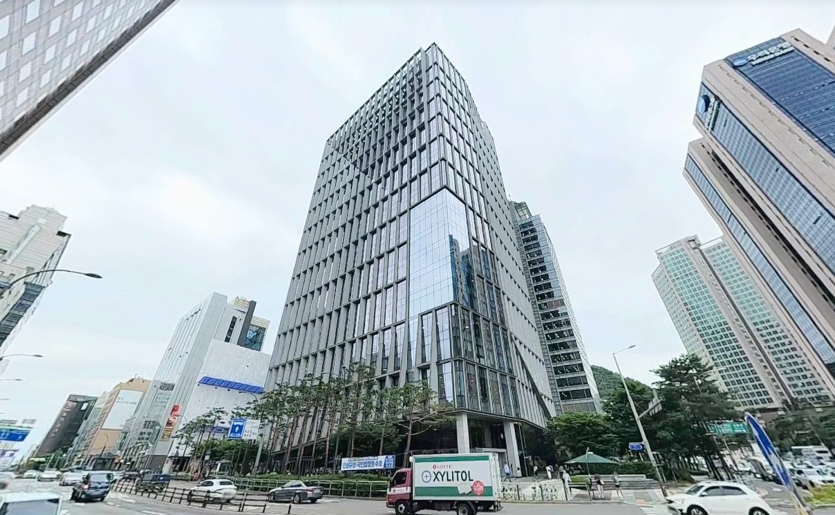 스테이트타워 남산 외관