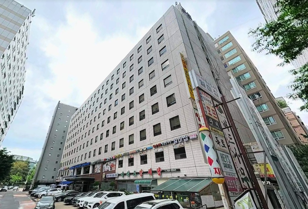 동아빌딩  외관