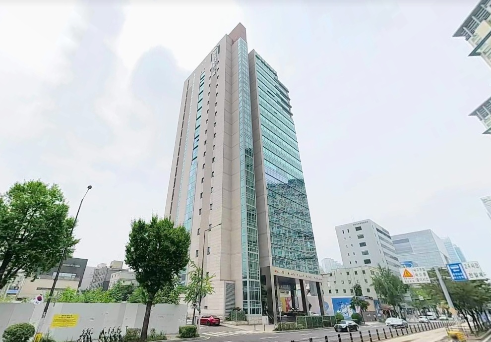 웰컴금융타워(구,kt 용산 빌딩) 외관